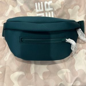 Brand new never unpacked Dagne Dover Ace in Evergreen.